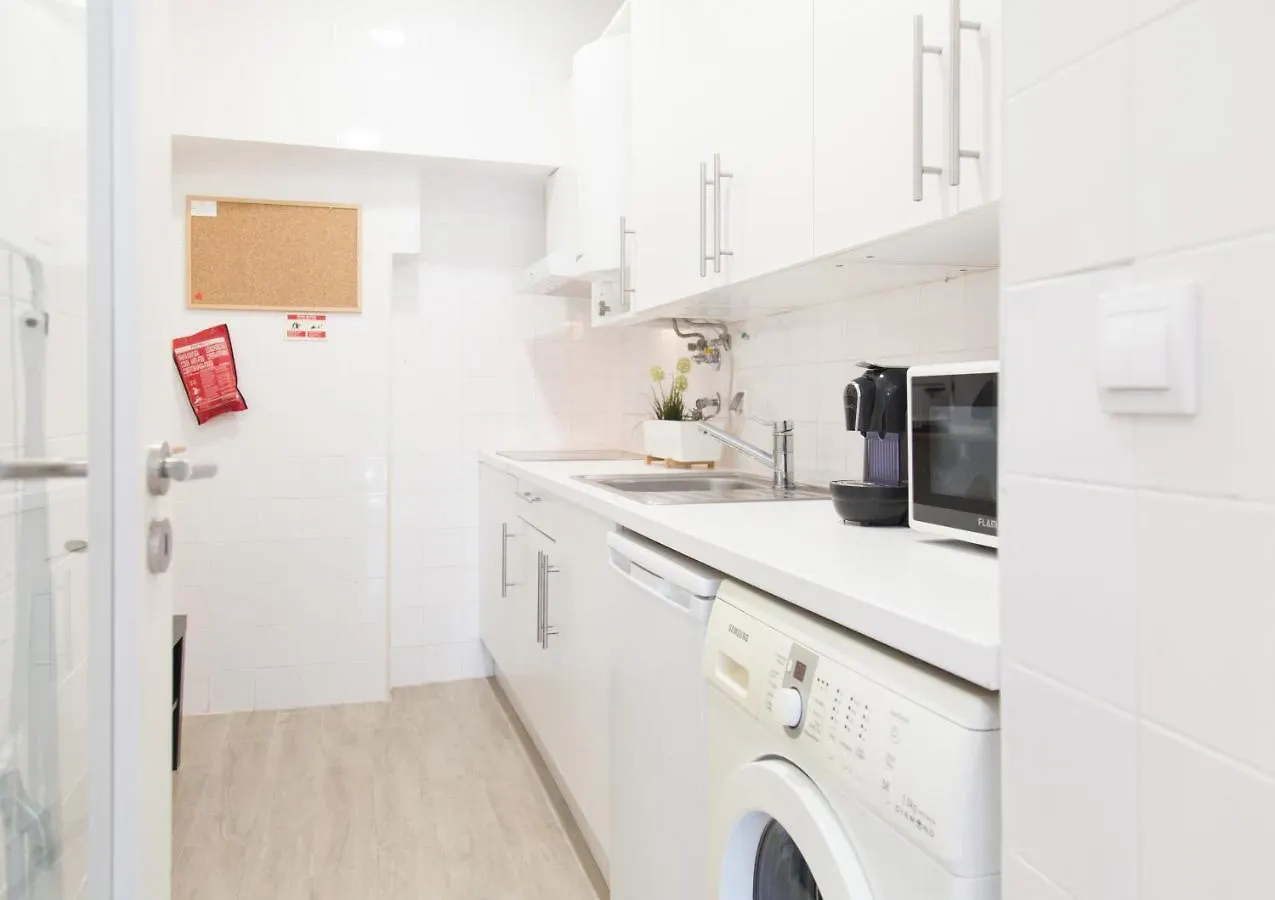 شقة Lisboa  في Flh Santa Apolonia Charming Flat البرتغال
